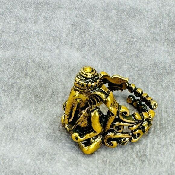 Gucci Ganesha Graphic Gold Plated Ring Medium NWT - Picture 4 of 10
